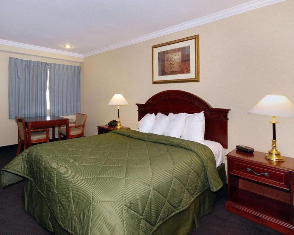 Quality Inn Near City Of Hope Duarte Екстериор снимка