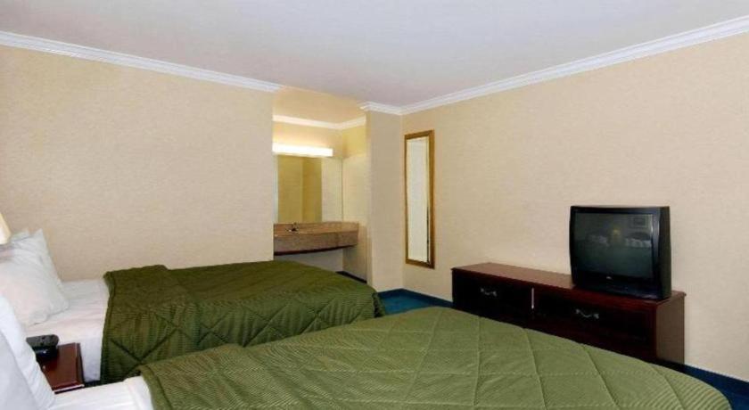 Quality Inn Near City Of Hope Duarte Екстериор снимка